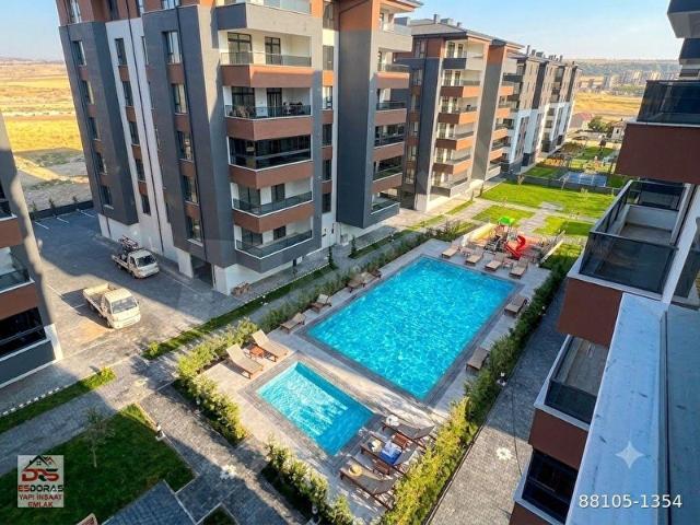 Emek Albayrak Cd. Modern Site İçi Havuzlu Lüks Kiralık Daire