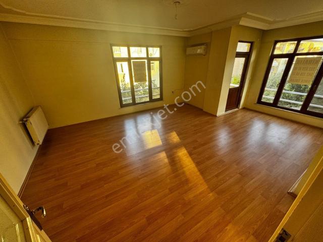 Emek Emlak'tan Mimar Sinan Mah.de Kiralık Arakat 3+1 Yeni Daire