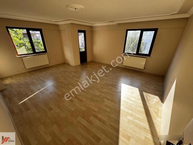 Emek Emlak'tan Mimar Sinan Mah.de Kiralık 5+1 Dubleks Daire