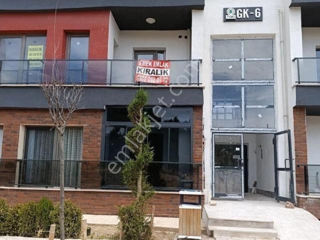 Emek Emlak'tan İlimtepe Mah.de 3.etap Gk6 Blok Kiralık Daire