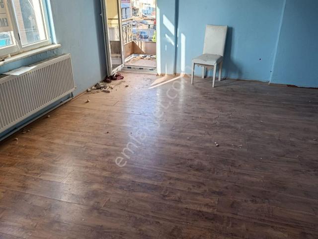 Emek Emlak'tan Körfez Tütünçiflik Sedaş Karşısı Kiralık Daire