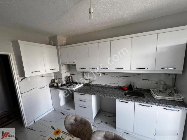 Emek Emlak'tan Körfez İlimtepe'de Kiralık Eşyalı 3+1 Daire