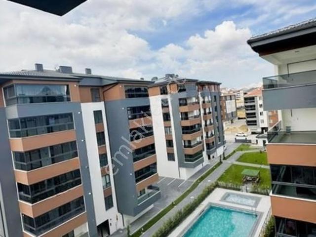 Emek Havuzlu Sitede Kiralık 2+1 Daire