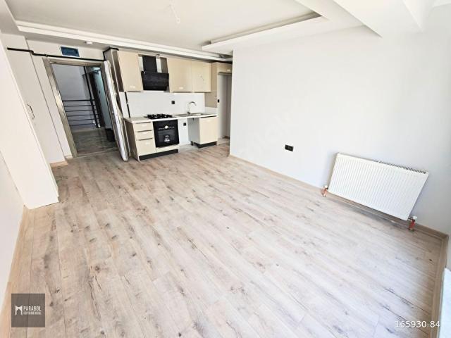EMEK SATILIK YENİ BİNA, ASANSÖRLÜ, K.OTOPARKLI ARAKAT 1+1 DAİRE