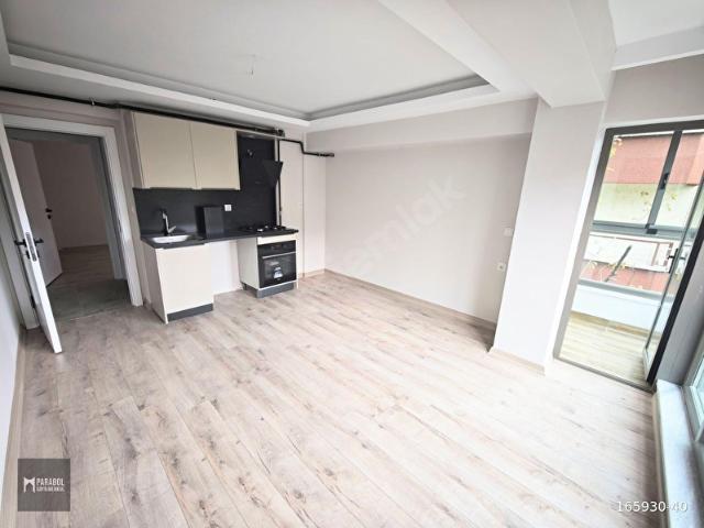 EMEK SATILIK YENİ BİNA, ASANSÖRLÜ, K.OTOPARKLI, ARAKAT 1+1 DAİRE