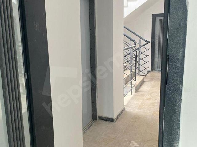 EMEK SIFIR BİNADA 2+1 KATTA SATILIK DAİRE