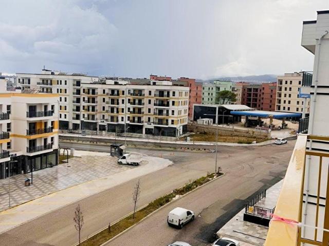 EMEK TOKİLERDE KİRALIK 3+1 DAİRE CADDE ÜZERİ SIFIR DAİRE
