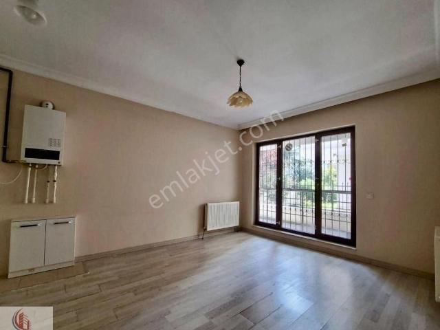 Emekte 1+1 Yeni Bina Giriş Teraslı 6 Milyon 750 Bin Tl