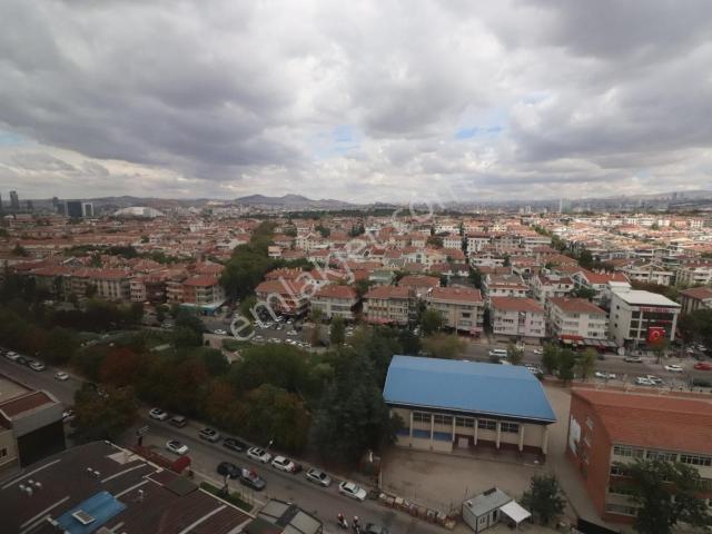 Emek'te Sitede 1+1 Eşyalı Daire