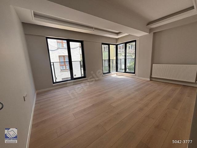 EMEKTE YENİ BİNADA ASNSR K.GRJ ARAKAT KOMBİLİ 2+1