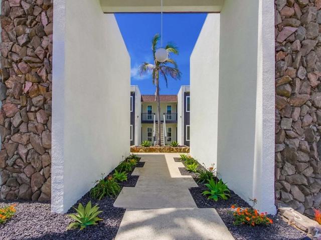 Emerald Beach House 1 Bedroom Apartment for Rent at 1650 Emerald St, San Diego, CA 92109 Pacific Beach