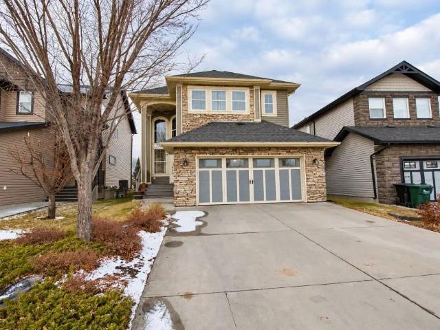 Emerald Hills Fully Finished Family Home For Rent Sherwood Park — 5 Bedrooms House