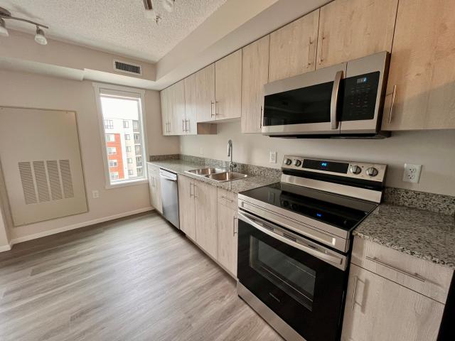 Emerald Place Manhattan Apartment for Rent