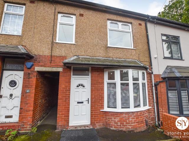 Emerald Street, Blackburn, BB1 3 bed terraced house to rent £775 pcm £179 pw