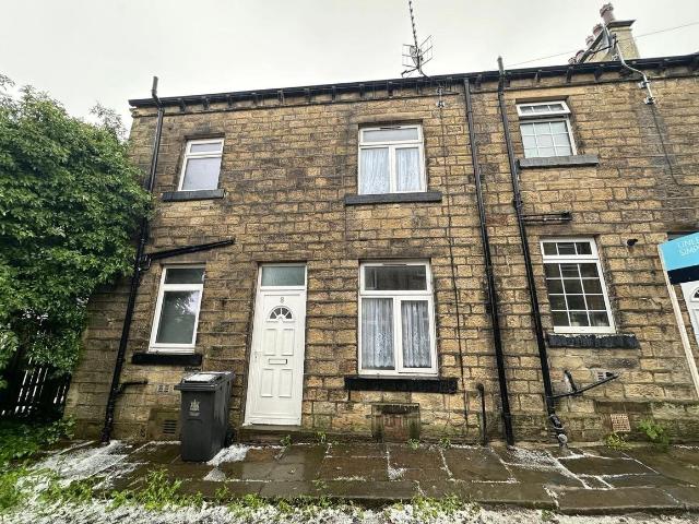 Emerald Street, Keighley, West Yorkshire, UK BD22, 2 bed end terrace house to rent, £625 pcm | PrimeLocation