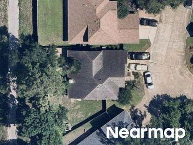 Emerald Wood Dr