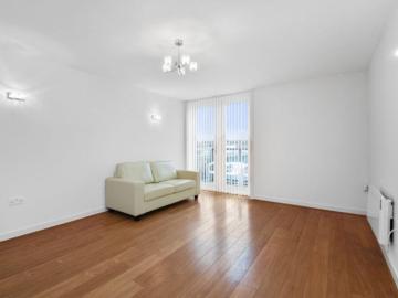 Emerson Apartments, Chadwell Lane. 1 bed flat to rent £1,750 pcm £404 pw
