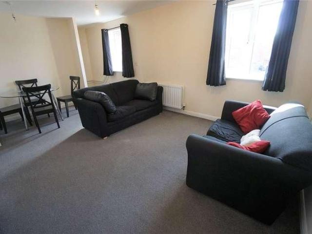 Emerson Square, Bristol, BS7