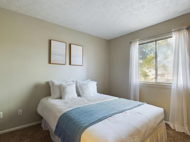 Emerson Village 2 Bedroom Apartment for Rent at 5140 Emerson Village Pl, Indianapolis, IN 46237 I65 South Emerson