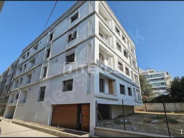 ŞEMİKLERDE SATILIK 2+1 DUBLEKS GENİŞ TERAS YATIRIMLIK FIRSAT