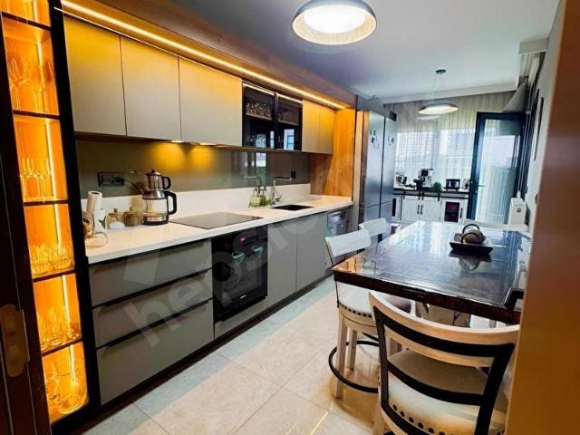 EMİR GRUP İSPORT 2+1 BAHÇELİ BAĞIMSIZ MUTFAK 143M2