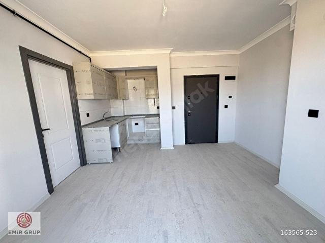 EMİR GRUP'TAN MURADİYEDE SİTE İÇİNDE 1+1 ARAKAT SATILIK DAİRE