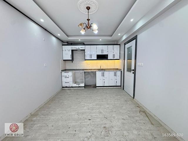 EMİR GRUP'TAN HÜKÜMET CADDESİNDE YATIRIMLIK 1+1 ARAKAT DAİRE