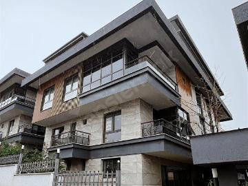 EMİRBAYIRI'NDA DENİZ,ŞEHİR,ORMAN MANZARALI ODALAR WCBANYOLU 4+1