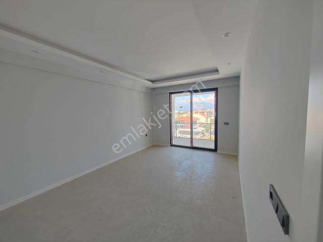 Şemikler Mahallesinde Satılık Sıfır 2+1 Daire