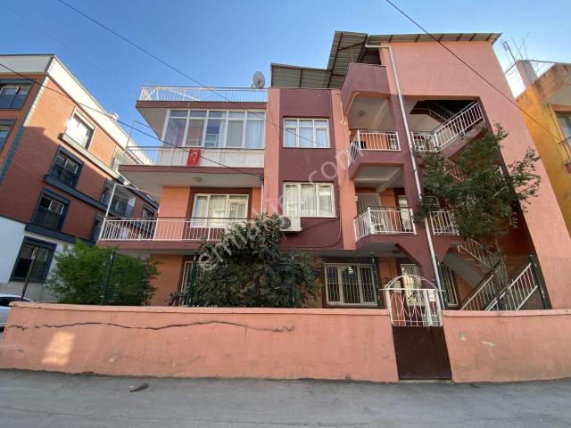 Şemikler Okyanus Kolejine Yakın Geniş Bahçeli 2+1 Kiralık Daire