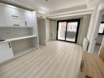 Şemikler'de Satılık 1+1 Yeni Bina