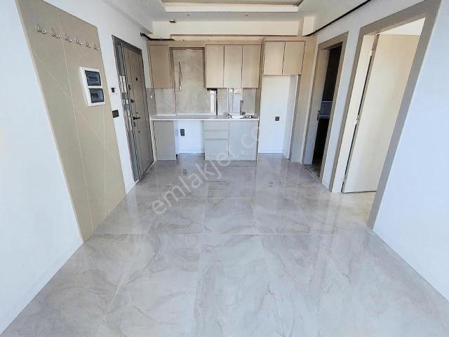 Şemiklerde Satılık 1+1 Sıfır Arakat Apart