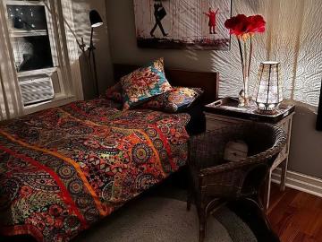 Emily Wallace Has a House