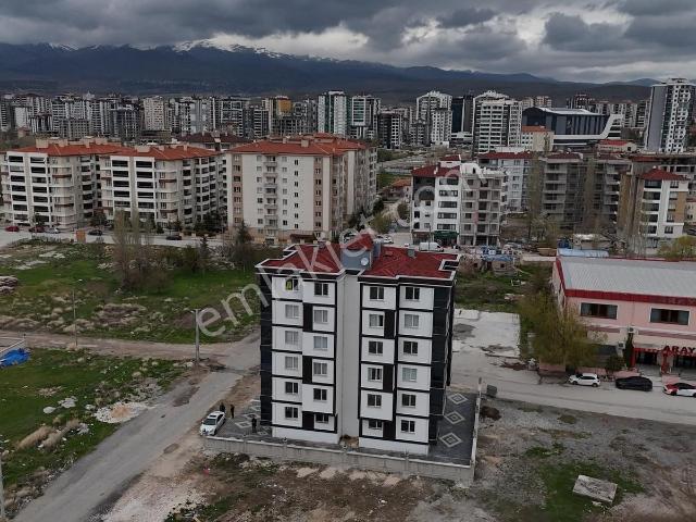 Emin Emlak Niğde Selçuk Mah Satılık 1+1 Full Yapılı Daire Ev