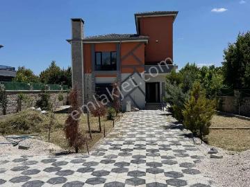 Emin Emlak Bor Bahçeli Ultra Lüks Müstakil Dubleks Villa