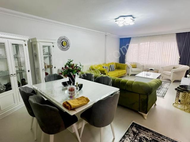 Emin Emlak Bor Erat Apt Satılık 3+1 Dubleks 170m2 Daire Ev