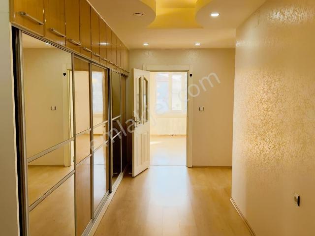 Emin Emlak Bor Fatih 160m2 3+1 5. Kat Güneybatı Masrafsız Daire