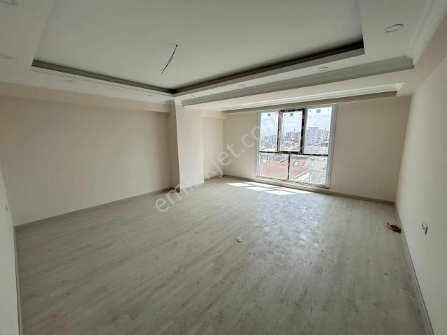 Emin Gayrimenkulden Ateştuglada Sıfır Site İçerisinde 3+1 Daire