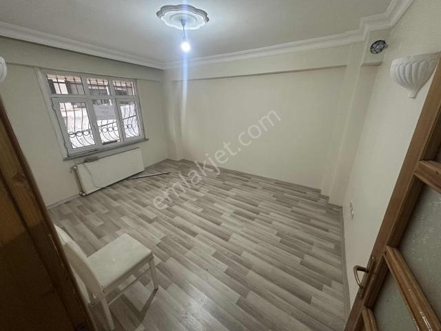 Emin Gayrimenkulden Göztepede 2+1 Yüksek Giriş Kiralık Daire