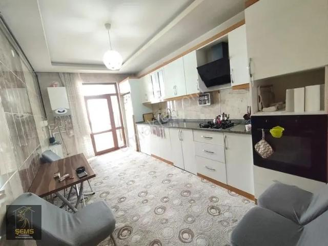 Eminevim Ve Krediye Uygun Site İçi 3+1 Geniş Daire