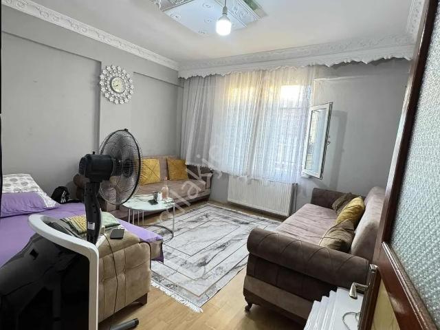 Emir Öfd Emlak'tan Bağcılar Yıldıztepe De Satılık 2+1 Daire