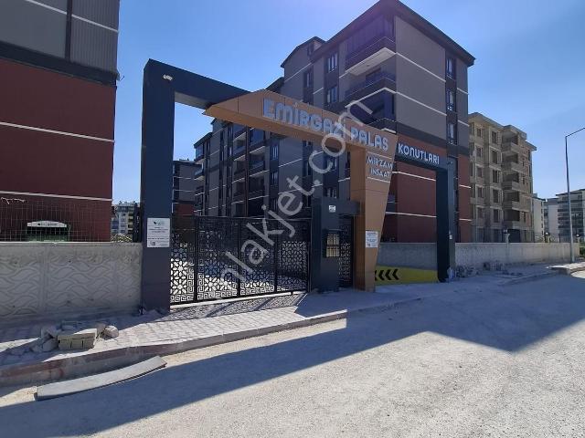 Emir Gazi Mah Satılık 3+1 Daire