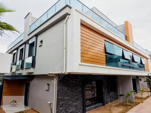 Emiralem T yapı 4+1 Kiralık Villa