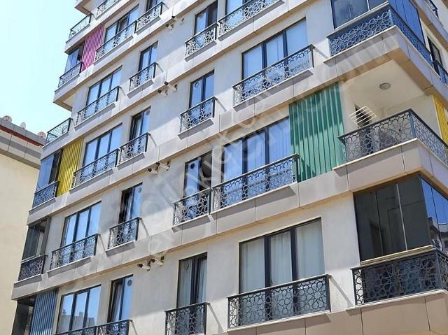 Emiray Dan Taşdelen Güngören Mah. Havuzlu Sitede Kiralık 2+1