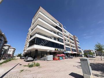 Emirgazi Mah Cadde Üzeri Park Cepheli 3+1 Ara Kat Satılık Daire!