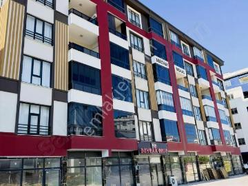 Emirgazi Mh 3+1 135m2 Net Siteiçi Arakat K.otoparklı