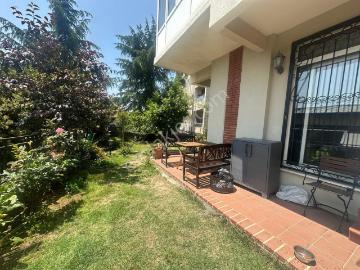 Emirgan Değirmentepe’de Bahçe Kullanımlı, Komple Yenilenmiş, Satılık 2+1