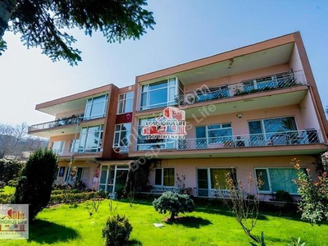 Emirgan Sahil Hattında 145 M² 3+1 Satılık Daire | Yol Yalısında