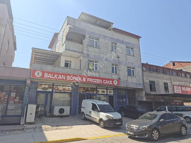 Emlak Team körfez Yeniyalı Mh'de Kiralık Geniş Teraslı 2+1 Daire