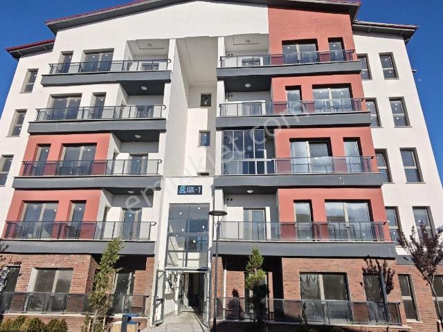Emlak Team'den İlimtepe Toki 3. Etapta 2+1 Arakat Kiralık Daire
